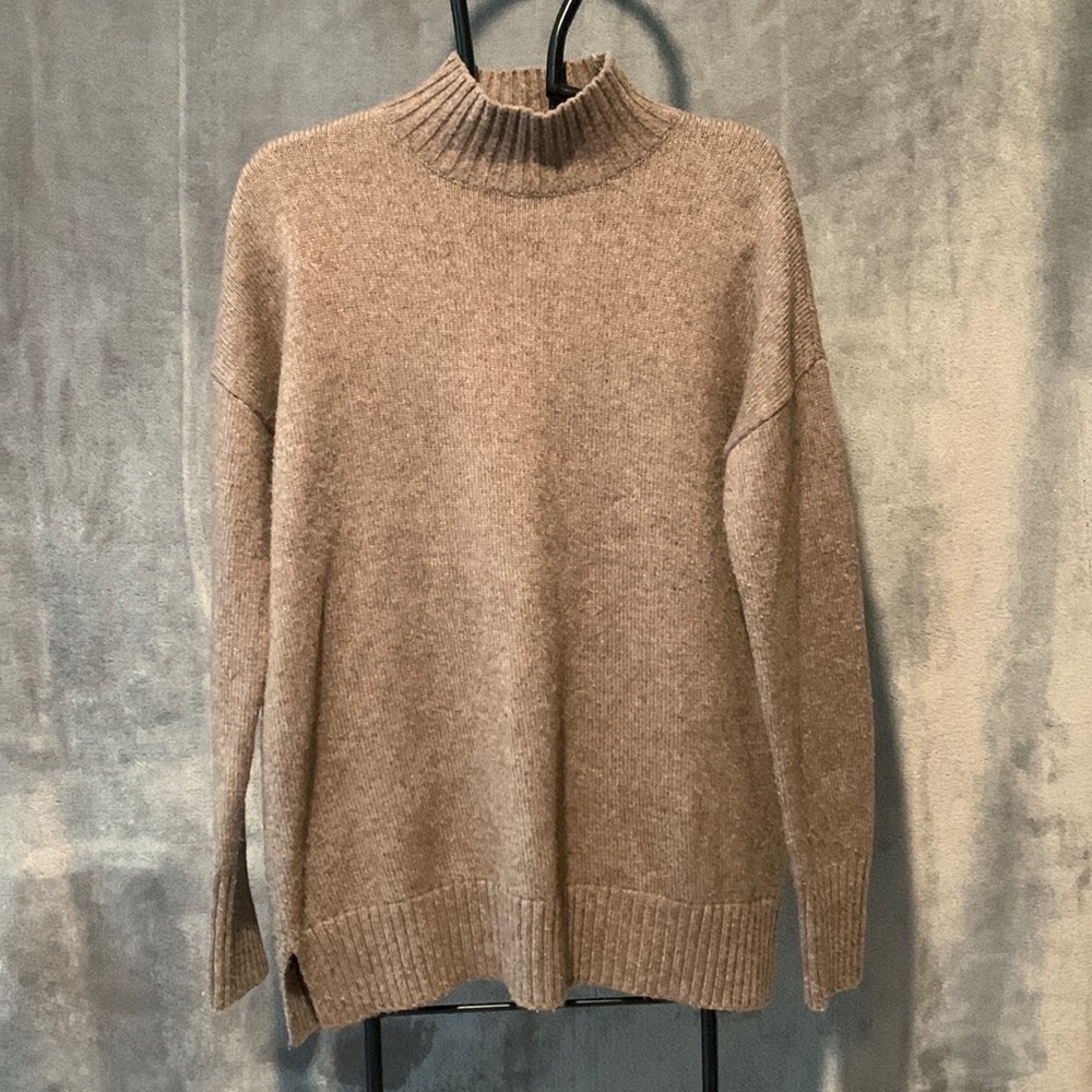 Gap Sweater, XS oversized, mock turtleneck